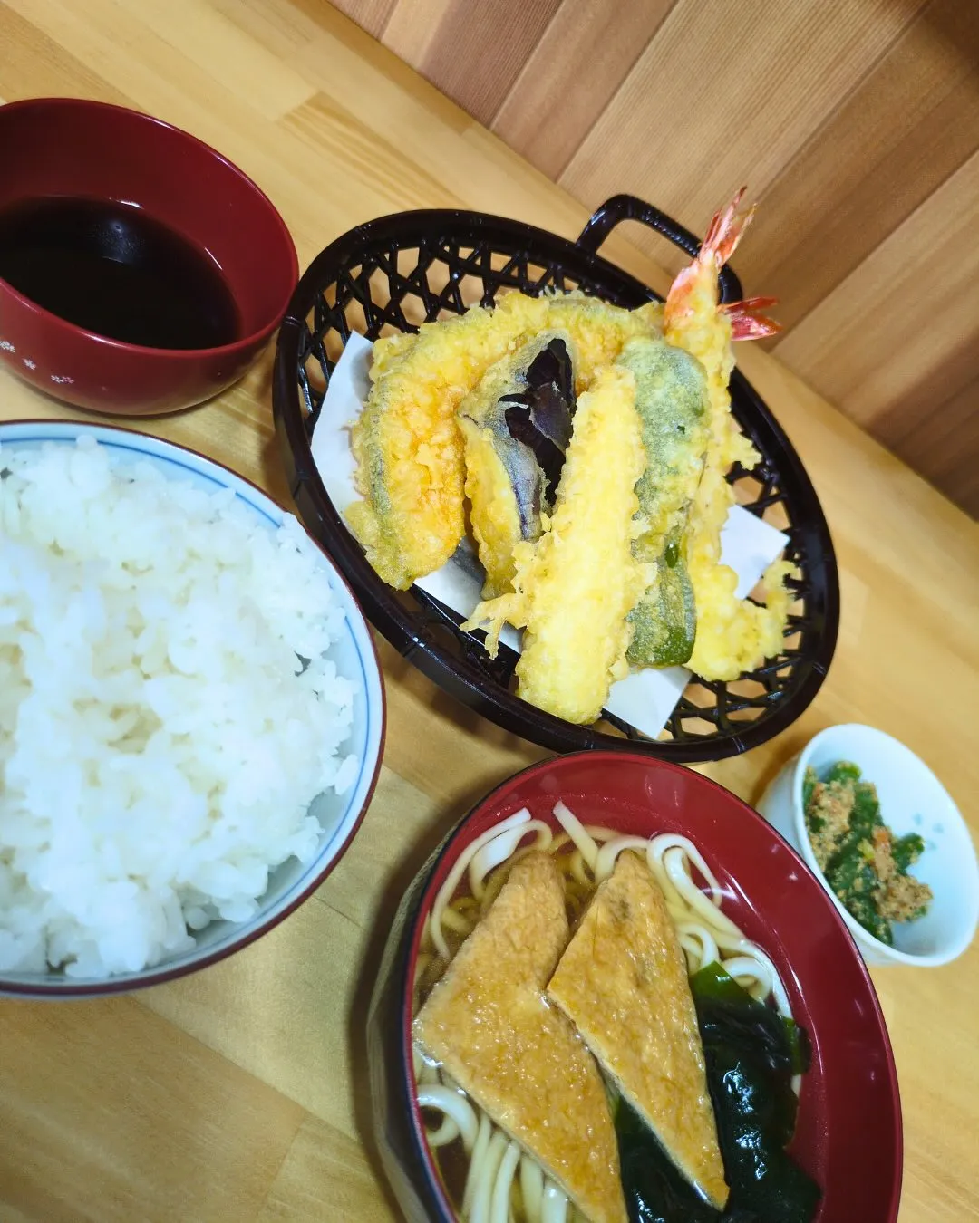 ✨海鮮丼屋さんと思ってない?✨
